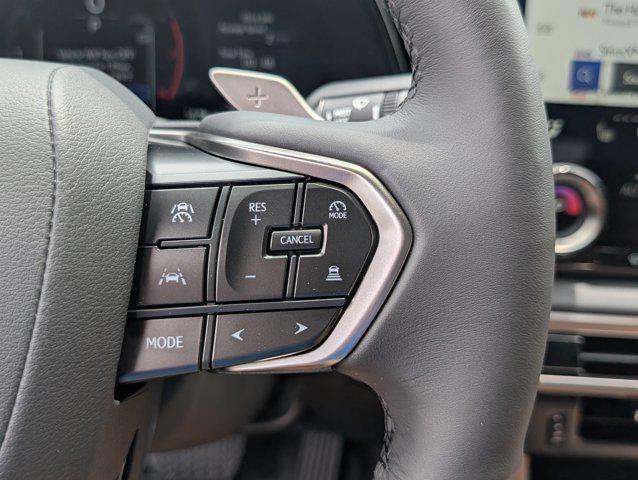 Photo of 2025 Nori Green Pearl Lexus RX 350