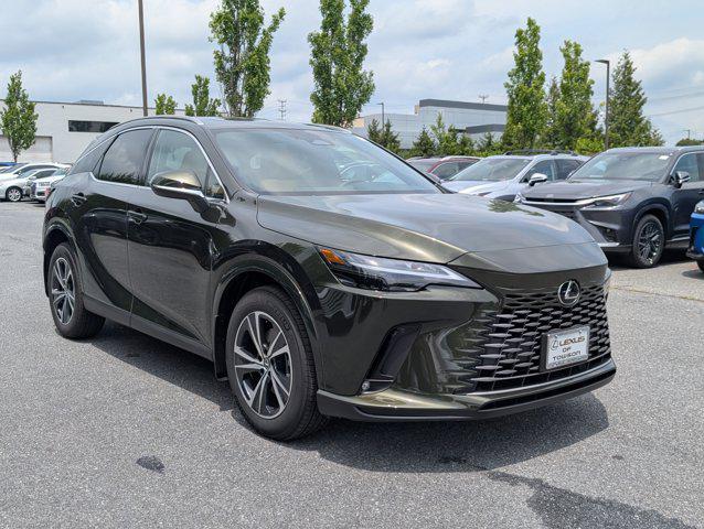 Photo of 2025 Nori Green Pearl Lexus RX 350