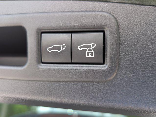 Photo of 2023 Nori Green Pearl Lexus RX 350