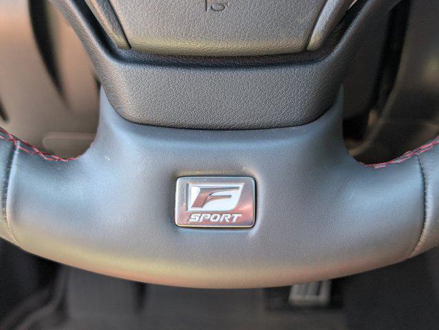 Photo of 2023 Ultra White Lexus ES 300h