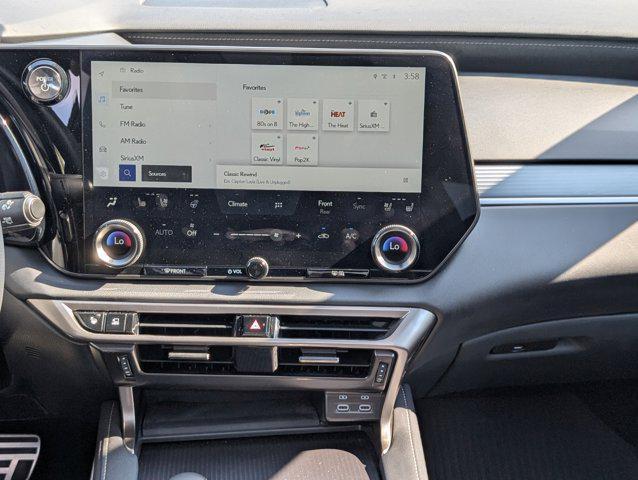 Photo of 2023 Ultra White Lexus RX 500h