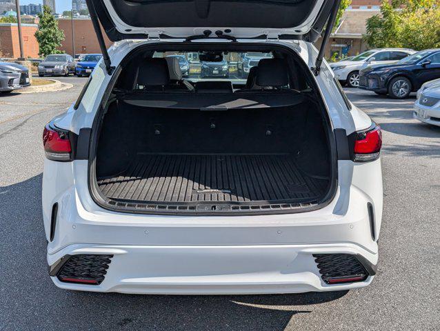 Photo of 2023 Ultra White Lexus RX 500h