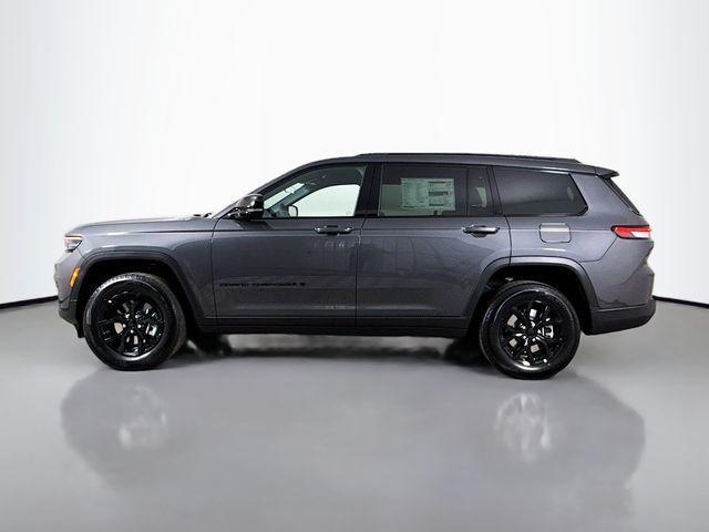 Photo of 2025 Baltic Gray Metallic Clearcoat Jeep Grand Cherokee L