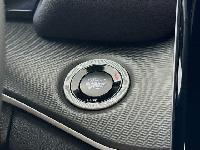 Photo of 2025 Baltic Gray Metallic Clearcoat Jeep Grand Cherokee L