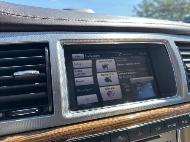 Photo of 2015 Blue Jaguar XF