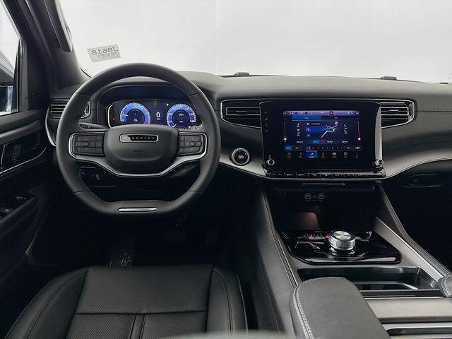 Photo of 2025 Bright White Clearcoat Jeep Wagoneer