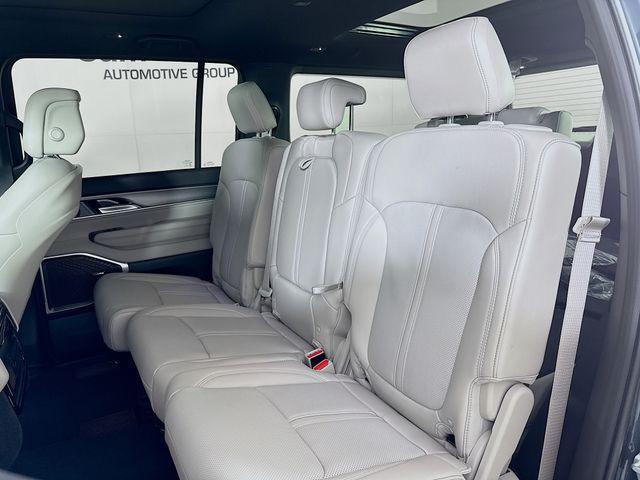 Photo of 2025 River Rock Jeep Wagoneer