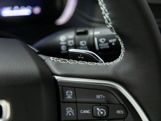 Photo of 2025 Silver Zynith Jeep Grand Cherokee L