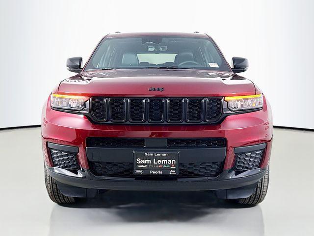 Photo of 2025 Velvet Red Pearlcoat Jeep Grand Cherokee L
