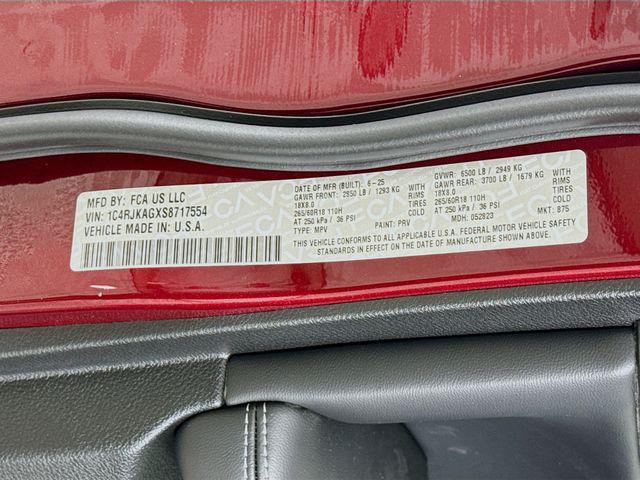 Photo of 2025 Velvet Red Pearlcoat Jeep Grand Cherokee L