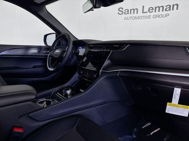Photo of 2025 Baltic Gray Metallic Clearcoat Jeep Grand Cherokee L