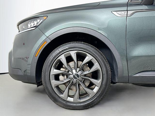 Photo of 2023 Aruba Green Kia Sorento