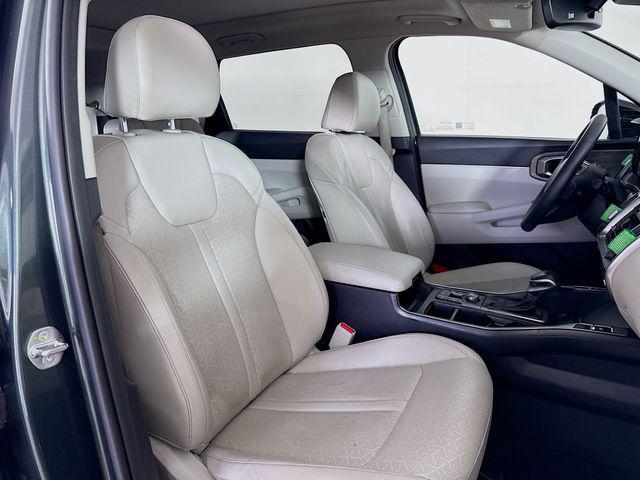 Photo of 2023 Aruba Green Kia Sorento