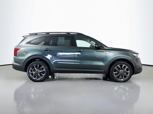 Photo of 2023 Aruba Green Kia Sorento