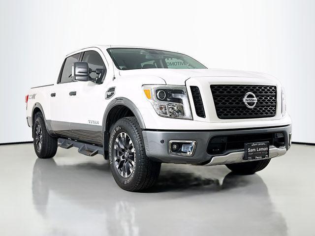 2017 Nissan Titan