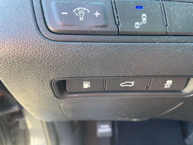 Photo of 2019 Machine Gray Hyundai SONATA