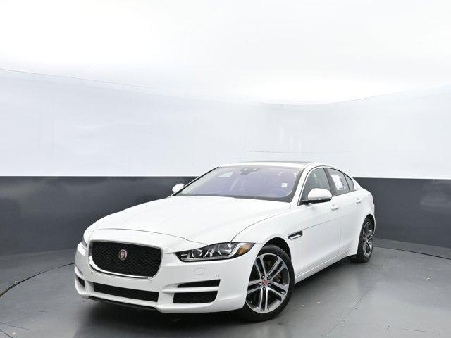 2017 Jaguar XE