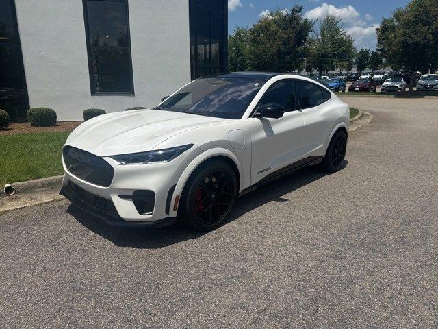 2022 Ford Mustang Mach-e