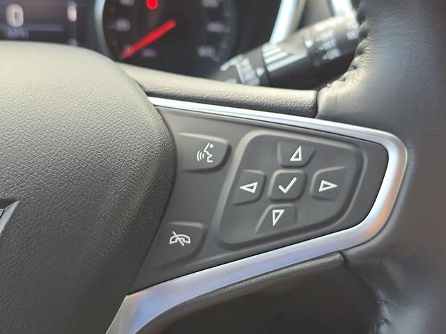 Photo of 2022 Summit White Chevrolet Equinox