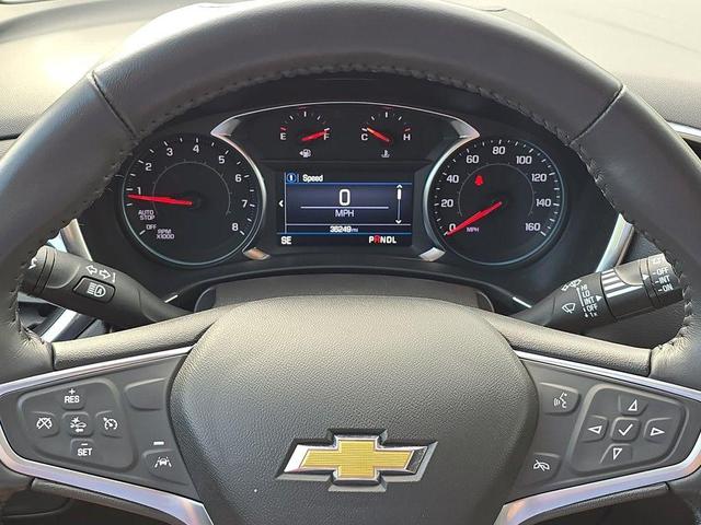 Photo of 2022 Summit White Chevrolet Equinox