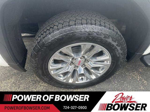 Photo of 2022 White Frost Tri-Coat GMC Sierra 1500