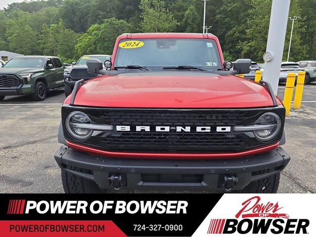 Photo of 2024 Hot Pepper Red Metallic Tinted Clearcoat Ford Bronco