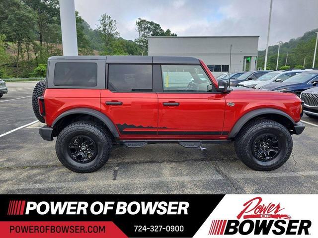 Photo of 2024 Hot Pepper Red Metallic Tinted Clearcoat Ford Bronco