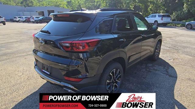 Photo of 2026 Mosaic Black Metallic Chevrolet Trailblazer