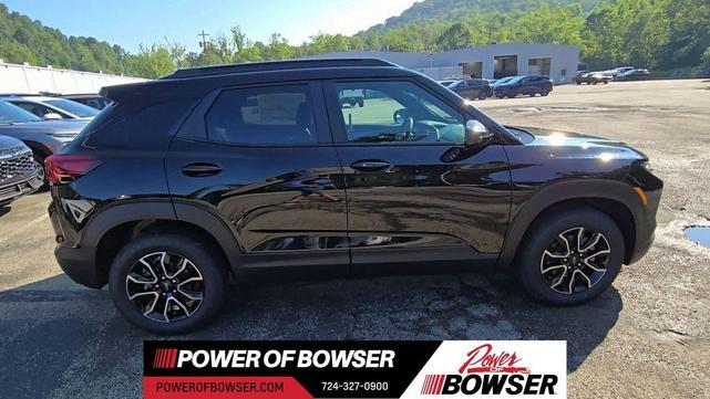 Photo of 2026 Mosaic Black Metallic Chevrolet Trailblazer