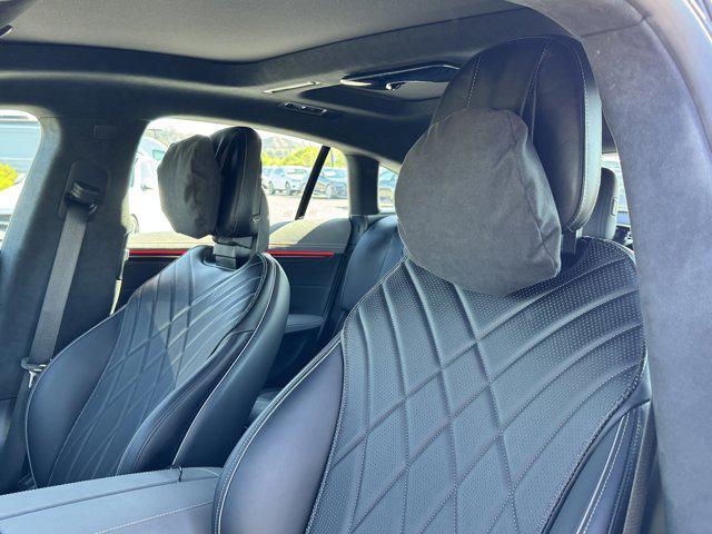 Photo of 2024 RUBELLITE RED M Mercedes-Benz EQS 580