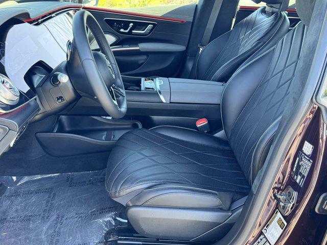 Photo of 2024 RUBELLITE RED M Mercedes-Benz EQS 580