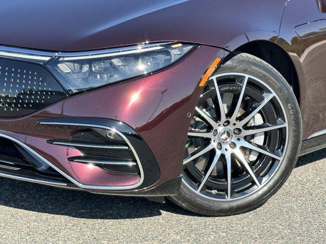 Photo of 2024 RUBELLITE RED M Mercedes-Benz EQS 580
