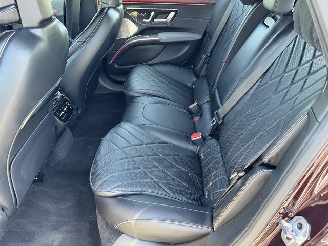 Photo of 2024 RUBELLITE RED M Mercedes-Benz EQS 580