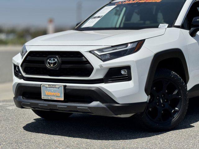 Photo of 2024 White Toyota RAV4