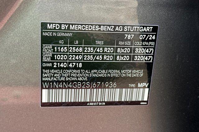 Photo of 2025 MOUNTAIN-GRY-ME/BLK-W/RED-TOPSTITCHING-MB Mercedes-Benz GLA 250