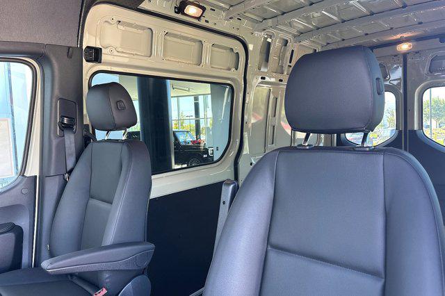 Photo of 2024 Gray Mercedes-Benz Sprinter 2500