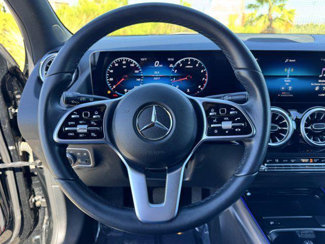 Photo of 2023 COSMOS-BLK-MET/BLK-MB-TEX Mercedes-Benz GLA 250