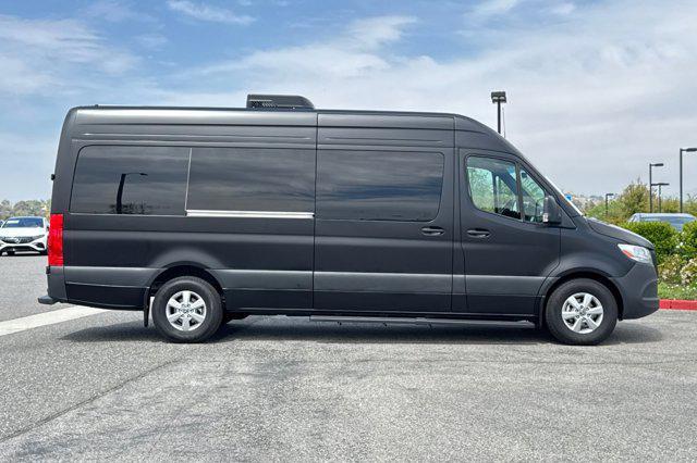 Photo of 2024 Black Mercedes-Benz Sprinter 2500