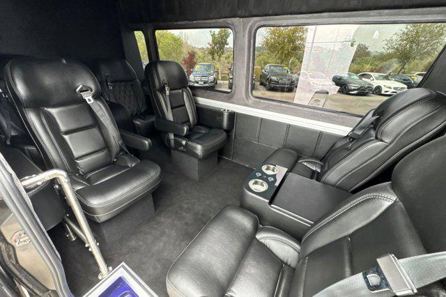 Photo of 2024 Black Mercedes-Benz Sprinter 2500