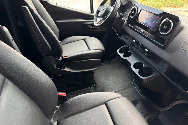 Photo of 2024 Black Mercedes-Benz Sprinter 2500
