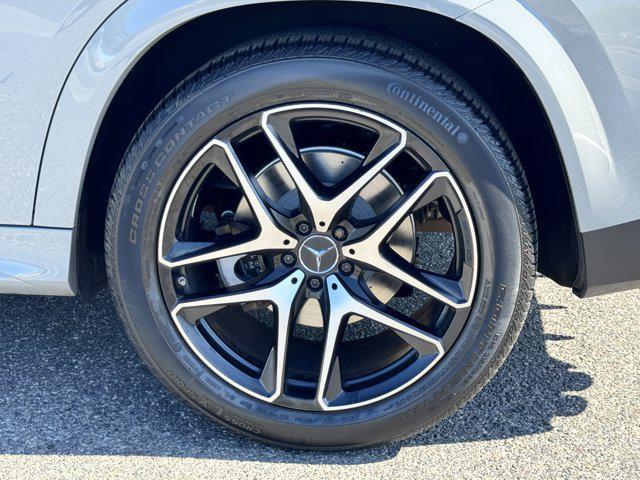 Photo of 2024 ALPINE GREY Mercedes-Benz AMG GLE 53