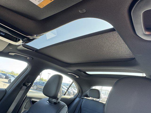 Photo of 2025 GRAPH GREY Mercedes-Benz C-Class