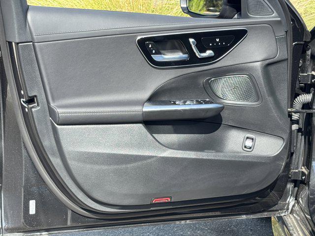 Photo of 2025 GRAPH GREY Mercedes-Benz C-Class