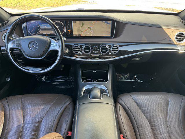Photo of 2014 DESIGNO-MOCHA-B Mercedes-Benz S-Class