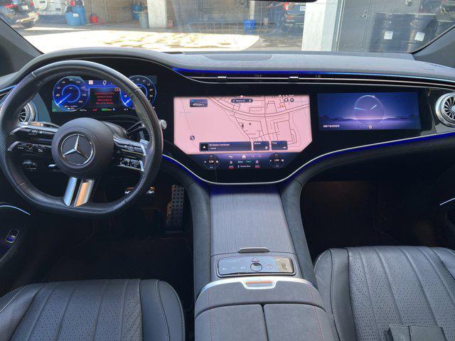 Photo of 2023 Black Mercedes-Benz EQS 580