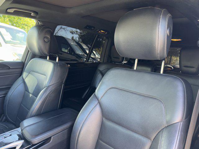 Photo of 2018 White Mercedes-Benz GLS 550