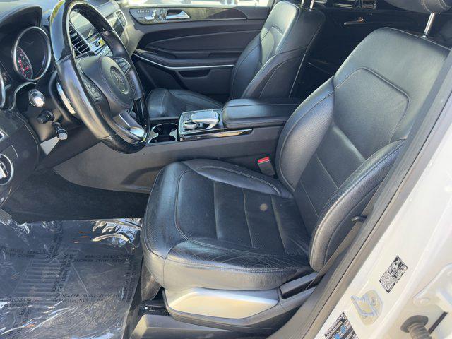Photo of 2018 White Mercedes-Benz GLS 550