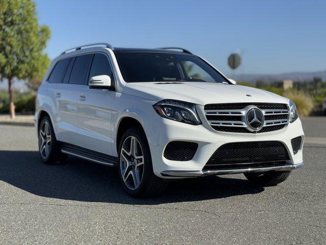 Photo of 2018 White Mercedes-Benz GLS 550