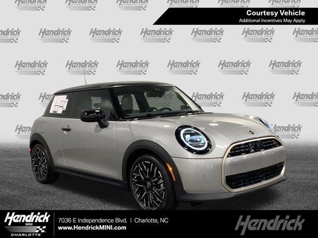 2025 MINI Hardtop