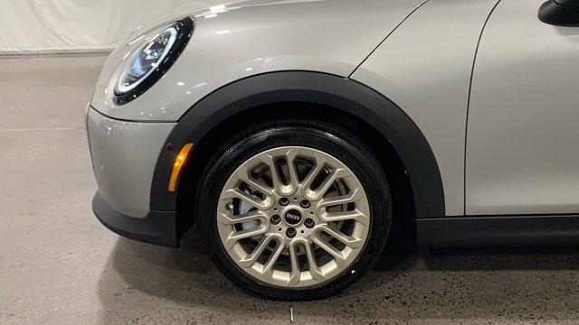 Photo of 2025 Silver MINI Hardtop